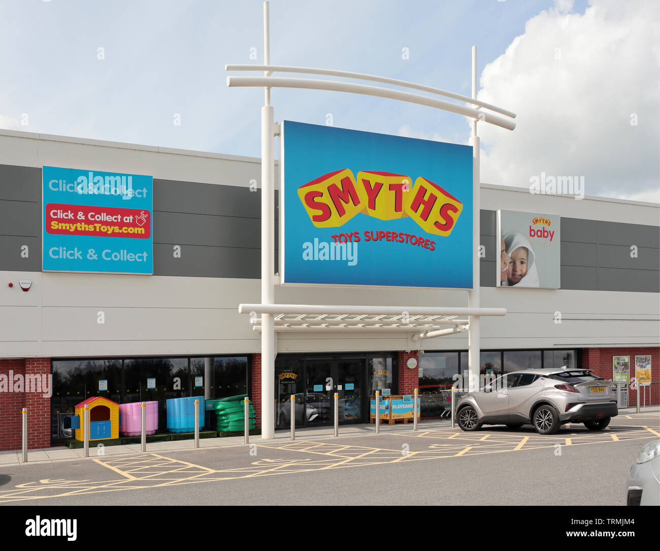 Signori Smyth giocattoli supermercati Store scudo anteriore, Doncaster, South Yorkshire, Regno Unito Foto Stock