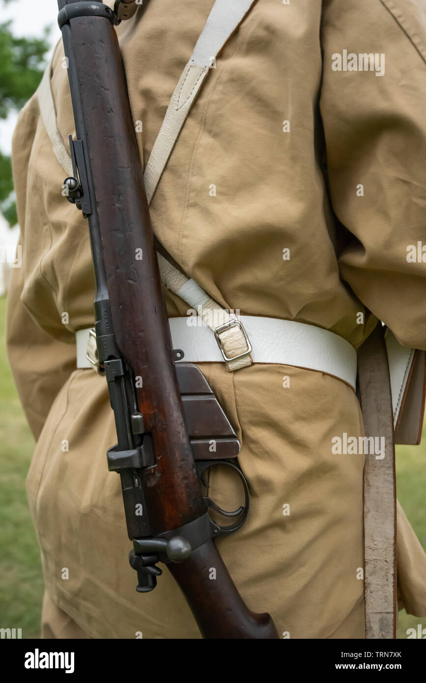 Talana Museum, Dundee, Sud Africa, 20 ottobre, 2018. Membri della Dundee ultimi irriducibili raccogliere per l annuale rievocazione del 20 ottobre 1899 Battaglia di Talana Hill. Fu il primo grande scontro tra inglesi e forze di Boer nella Seconda guerra boera. Il Britannico ha subito pesanti perdite di vite umane, compreso il loro Generale, Sir William Penn Symons, ma ha vinto il giorno. Immagine: Jonathan Oberholster/Alamy Foto Stock