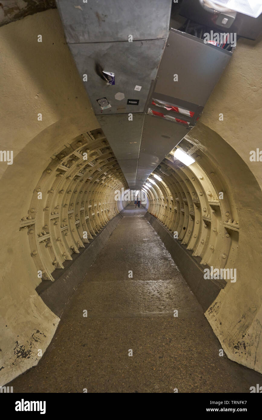 Greenwich foot tunnel Foto Stock