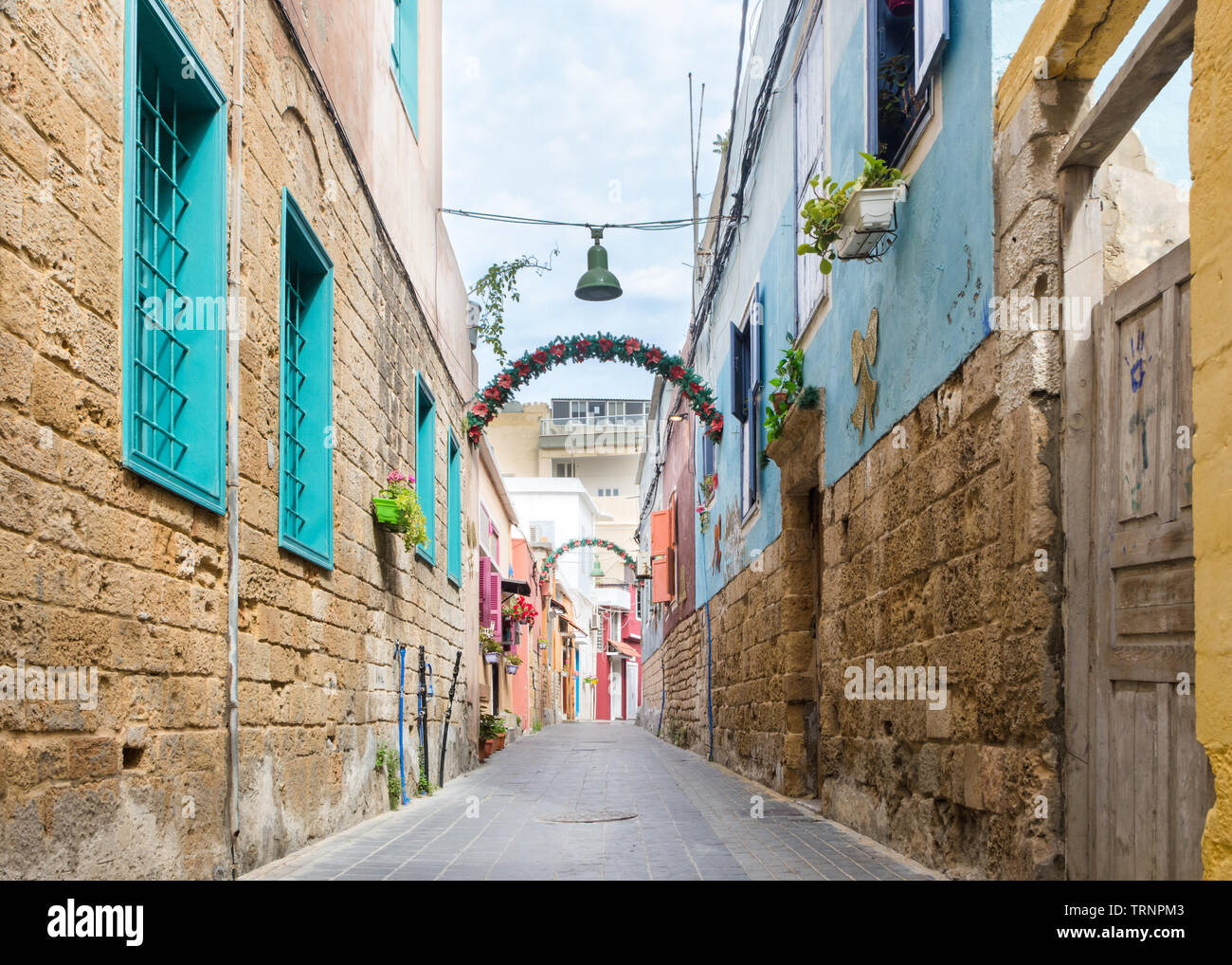 Case colorate nel quartiere cristiano, pneumatico, Libano Foto Stock