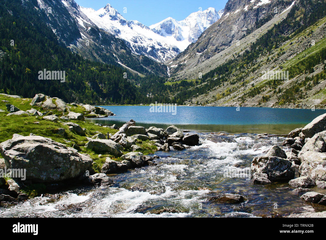 Una foto dei Pirenei a Lac De Gaube Foto Stock