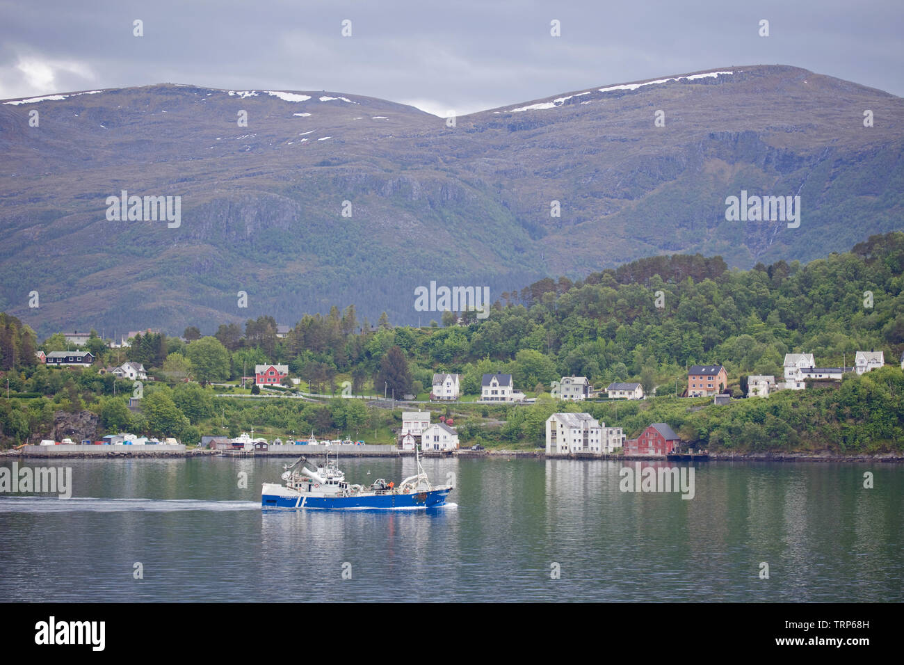 La pesca in barca a vela in Alesund, Norvegia Foto Stock