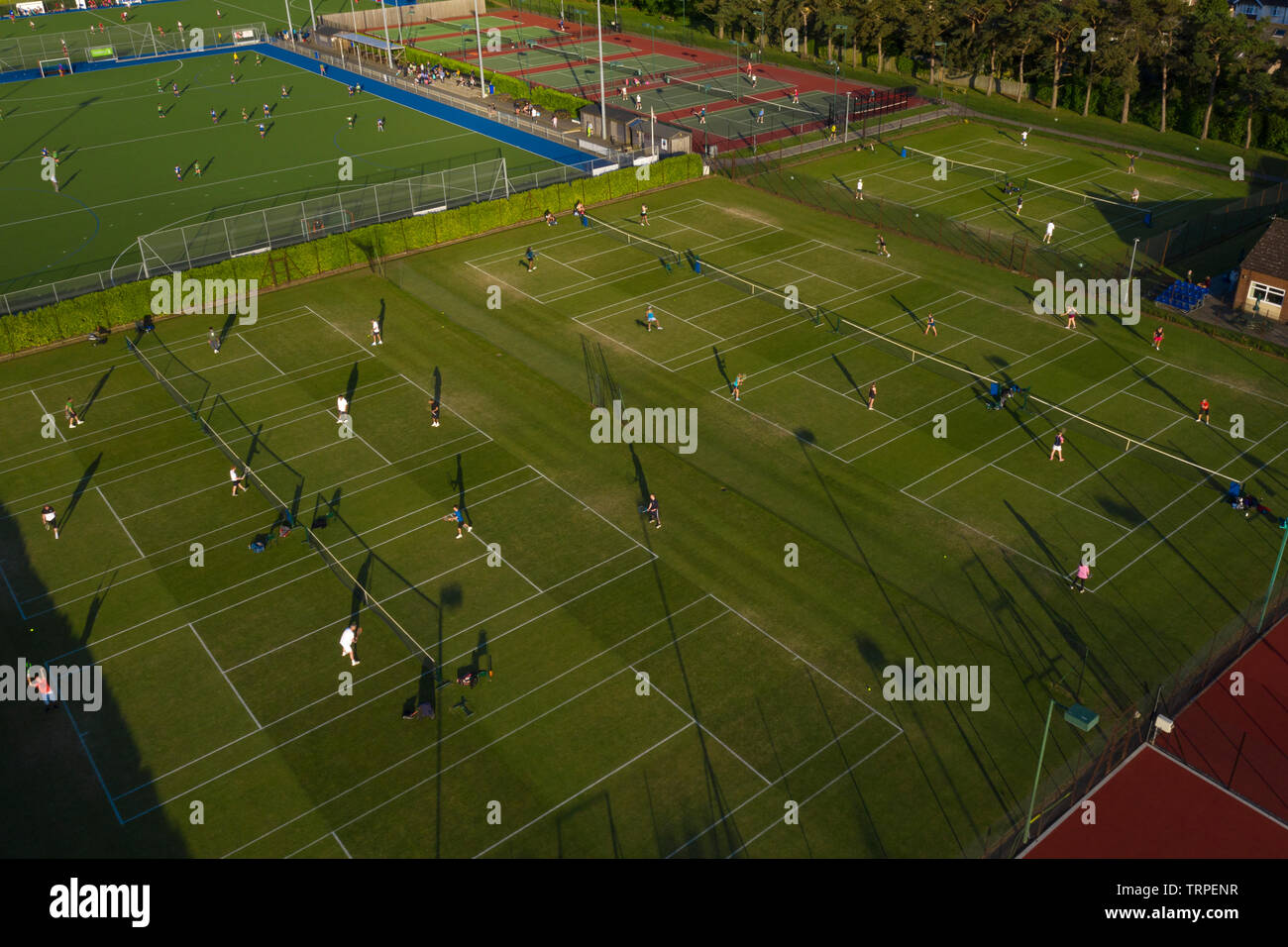 Inglese grass court tennis club da un drone, Oxford Inghilterra Foto Stock