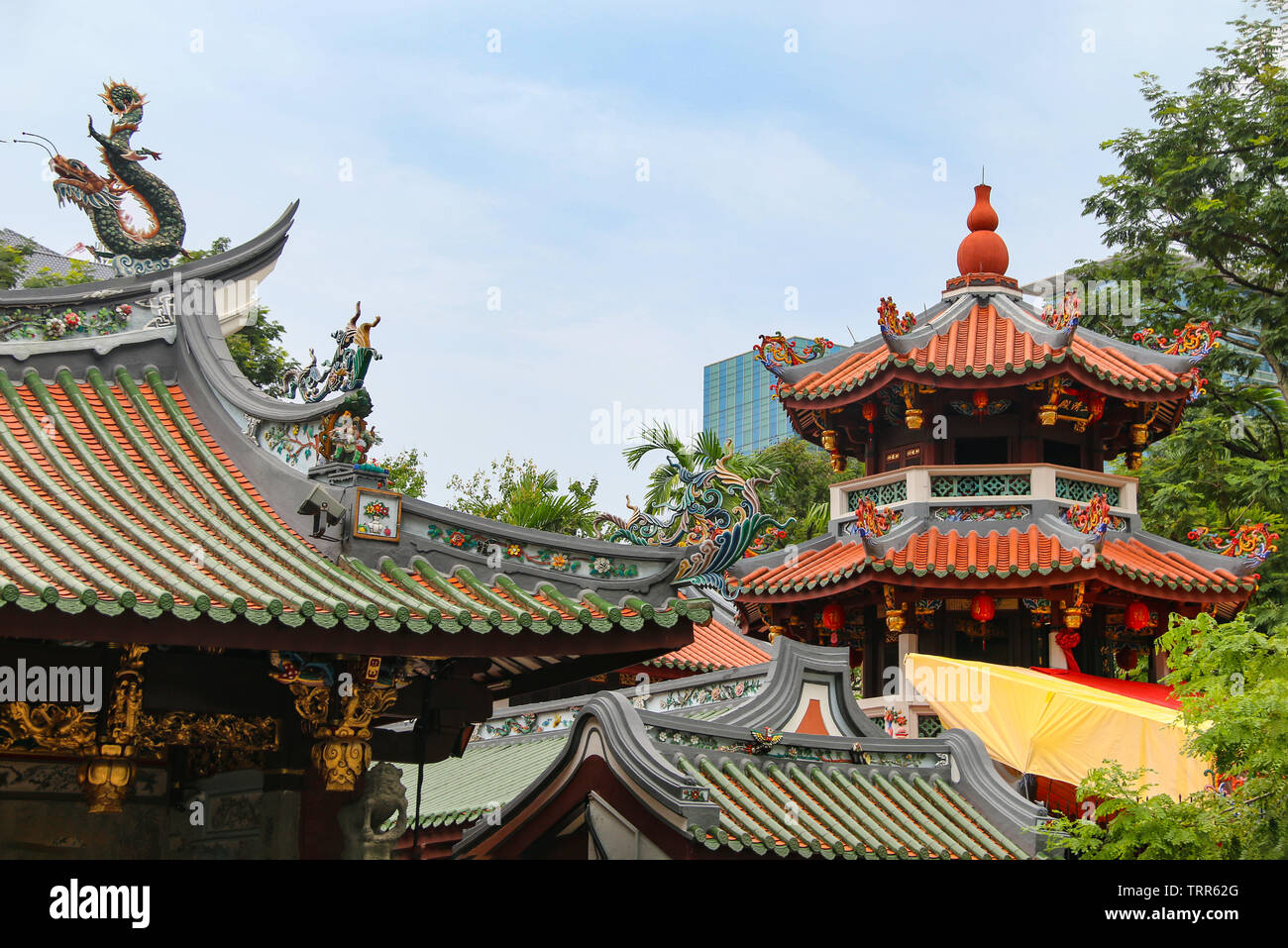 Sculture ornate di Thian Hock Keng Temple, o il Tempio della felicità celeste, China Town, Singapore, Asia Foto Stock