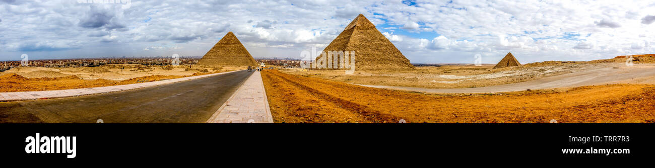 Il Cairo le Piramidi di Giza, Panorama Foto Stock