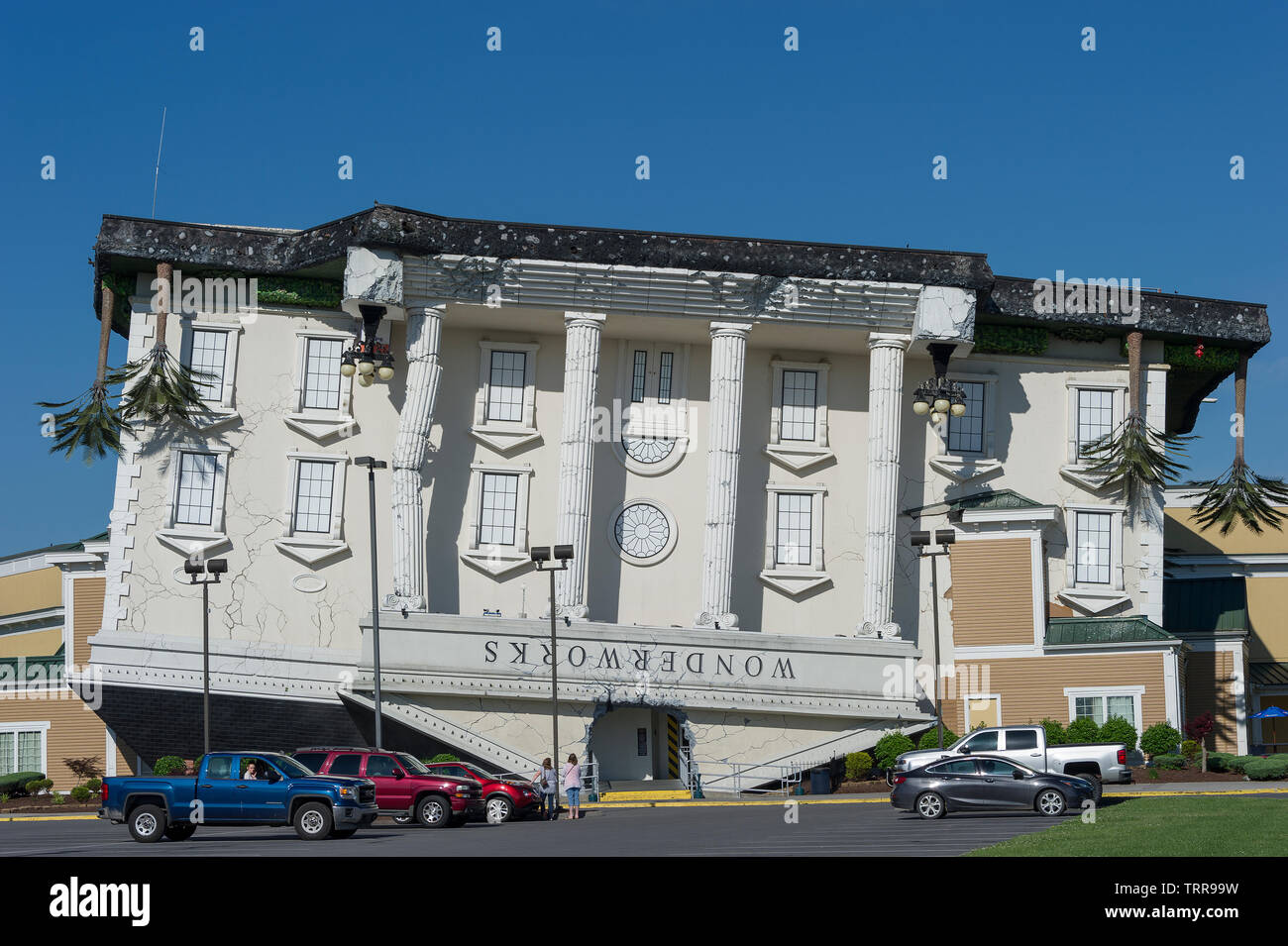 Pigeon Forge, Tennessee, Stati Uniti d'America - maggio 15,2019: Wonderworks capovolto edificio in Pigeon Forge. Foto Stock