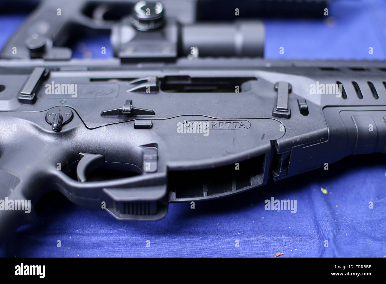 Bucarest, Romania - 10 Giugno 2019: i dettagli con il logo Beretta su un ARX 160 fucile tattico Foto Stock