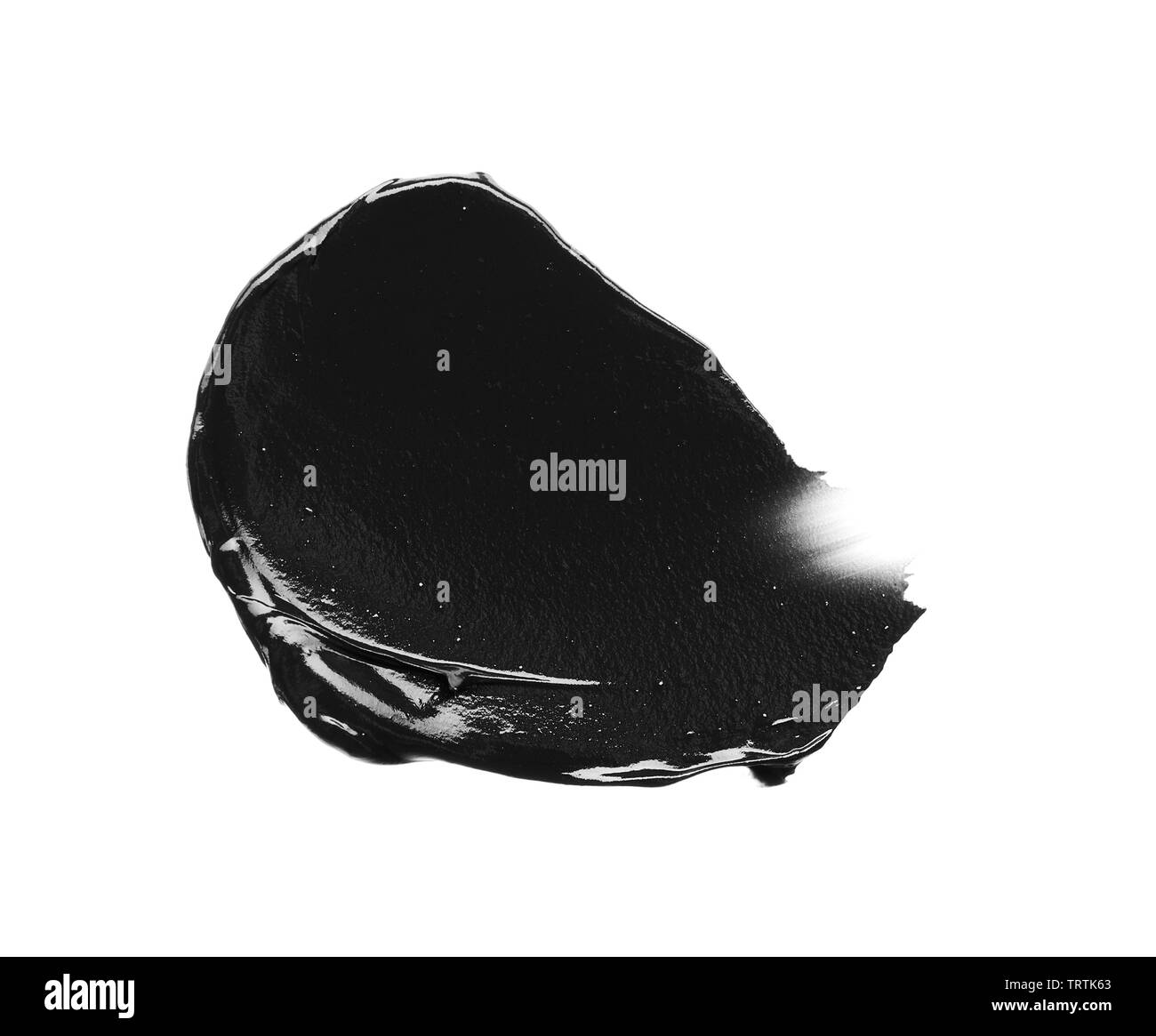 La texture di nero schiacciato eyeliner o vernice a base acrilica nera isolati su sfondo bianco Foto Stock
