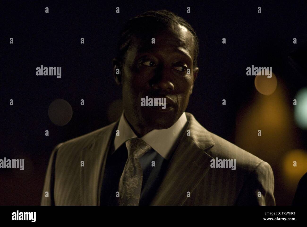 WESLEY SNIPES in BROOKLYN I MIGLIORI (2009). Copyright: solo uso editoriale. No merchandising o copertine di libri. Questa è una distribuita pubblicamente handout. I diritti di accesso soltanto, senza licenza di copyright fornite. Solo per essere riprodotto in concomitanza con la promozione di questo film. Credito: millennium film/thunder road productions / Album Foto Stock