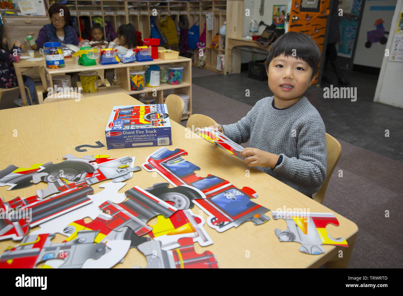Lower East Side multi etnico- età prescolare early learning center di Manhattan, New York City. Foto Stock