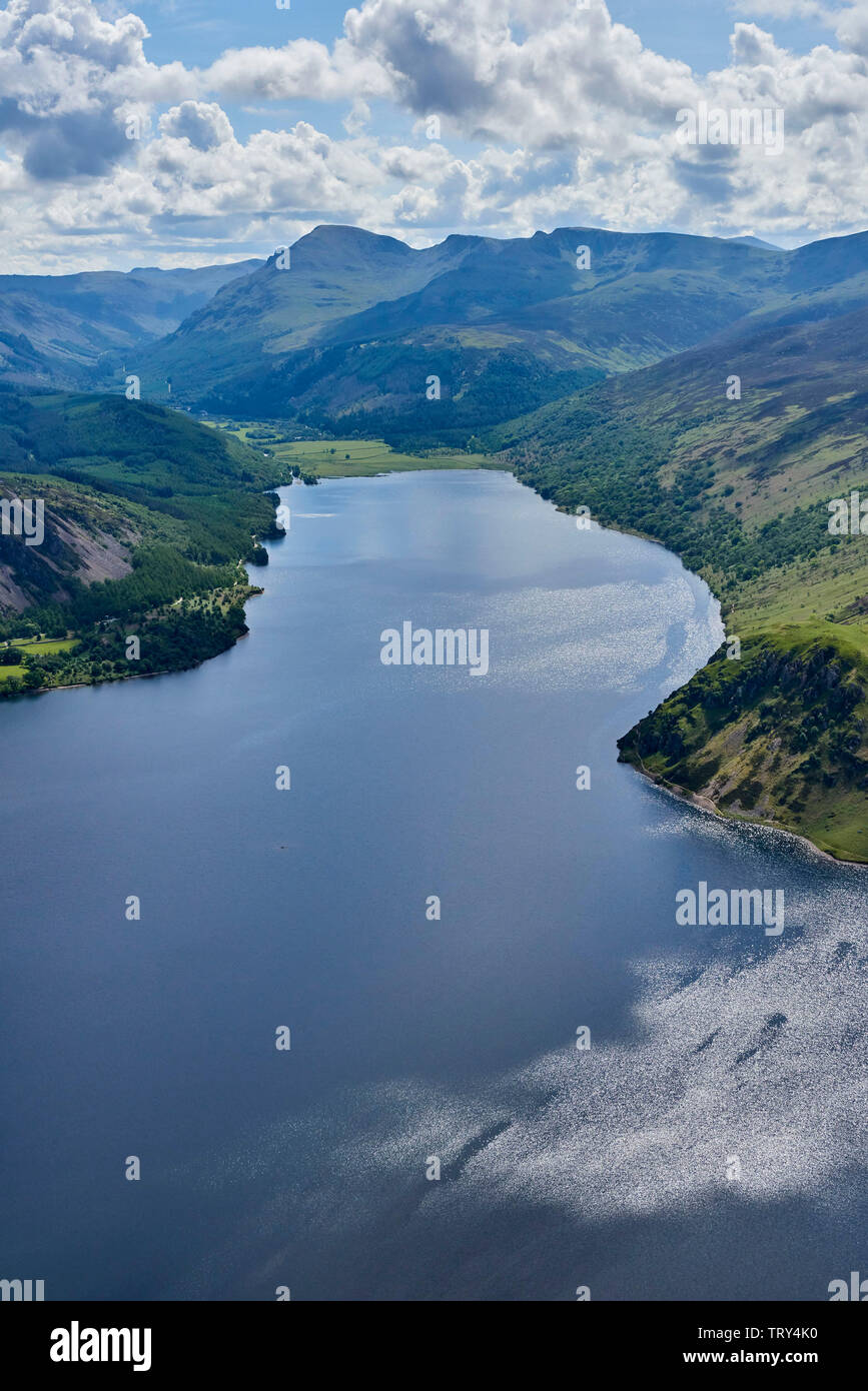 Una veduta aerea di Ennerdale acqua, nord del Lake District, Cumbria, nell'Inghilterra del Nord, Regno Unito Foto Stock