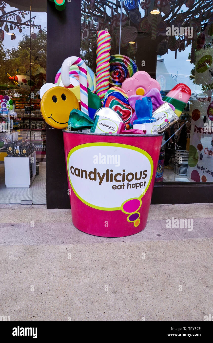 Candylicious presso gli Universal Studios di Singapore, è un vero e proprio scrigno di fama mondiale marche di caramelle. Foto Stock