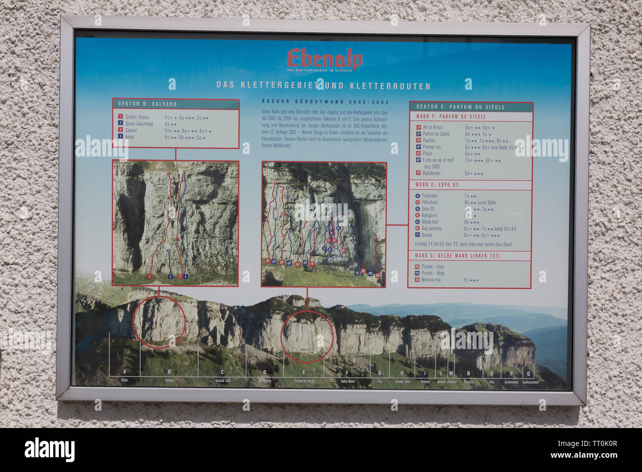 Una placca di tipo informativo a Ebenalp, Appenzell, Svizzera fornisce informazioni circa il Arrampicata in montagna. Foto Stock