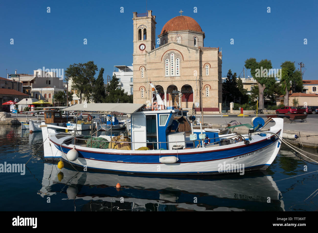 Grecia Isole Saroniche, Egina, porto cittadino Foto Stock