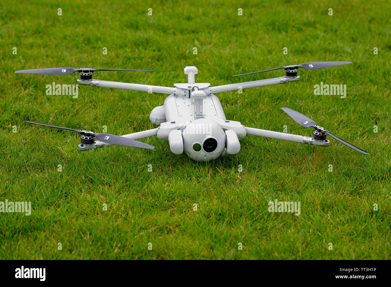 Caerphilly, Regno Unito. Xiii Giugno, 2019. Il cielo mantis drone in azione Credit: ATHENA AGENZIA IMMAGINE LTD/Alamy Live News Foto Stock
