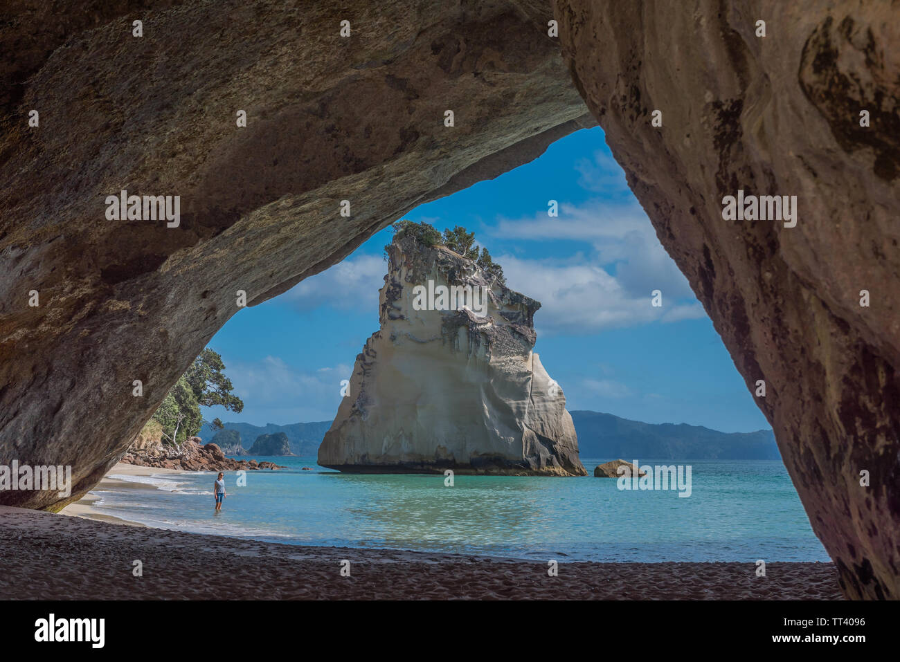 Cove della cattedrale, Penisola di Coromandel, Isola del nord, Nuova Zelanda. Foto Stock