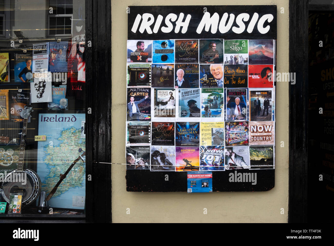 La sala di registrazione negozio specializzato in musica irlandese tradizionale in Sligo, Irlanda Foto Stock