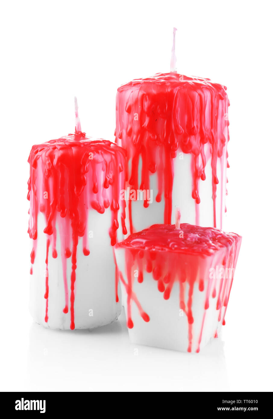 Bloody candele per Halloween holiday, isolato su bianco Foto Stock