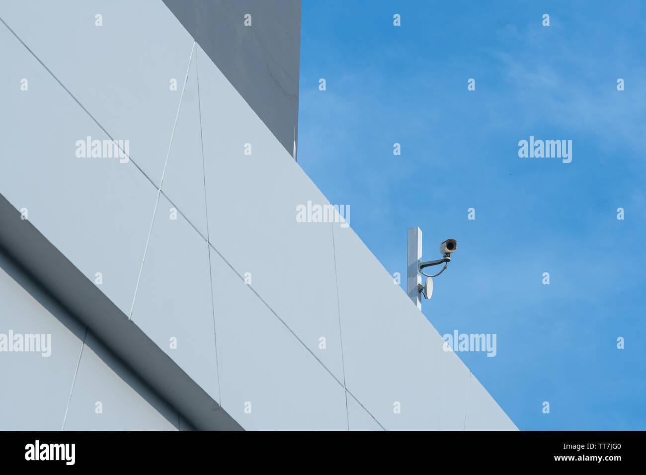 Sicurezza telecamera TVCC o sistema di sorveglianza in edificio per uffici Foto Stock