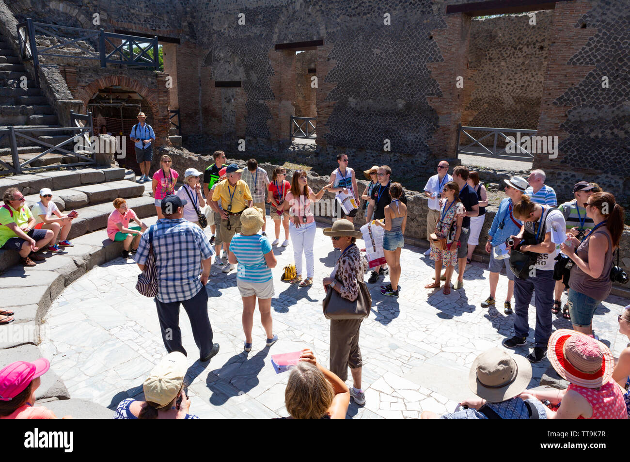 Pompei, antica città romana nei pressi di Napoli moderno nella regione Campania Italia che è stata sepolta sotto 4 a 6 m di ceneri vulcaniche e pomice in er Foto Stock