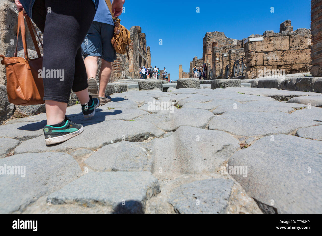 Pompei, antica città romana nei pressi di Napoli moderno nella regione Campania Italia che è stata sepolta sotto 4 a 6 m di ceneri vulcaniche e pomice in er Foto Stock