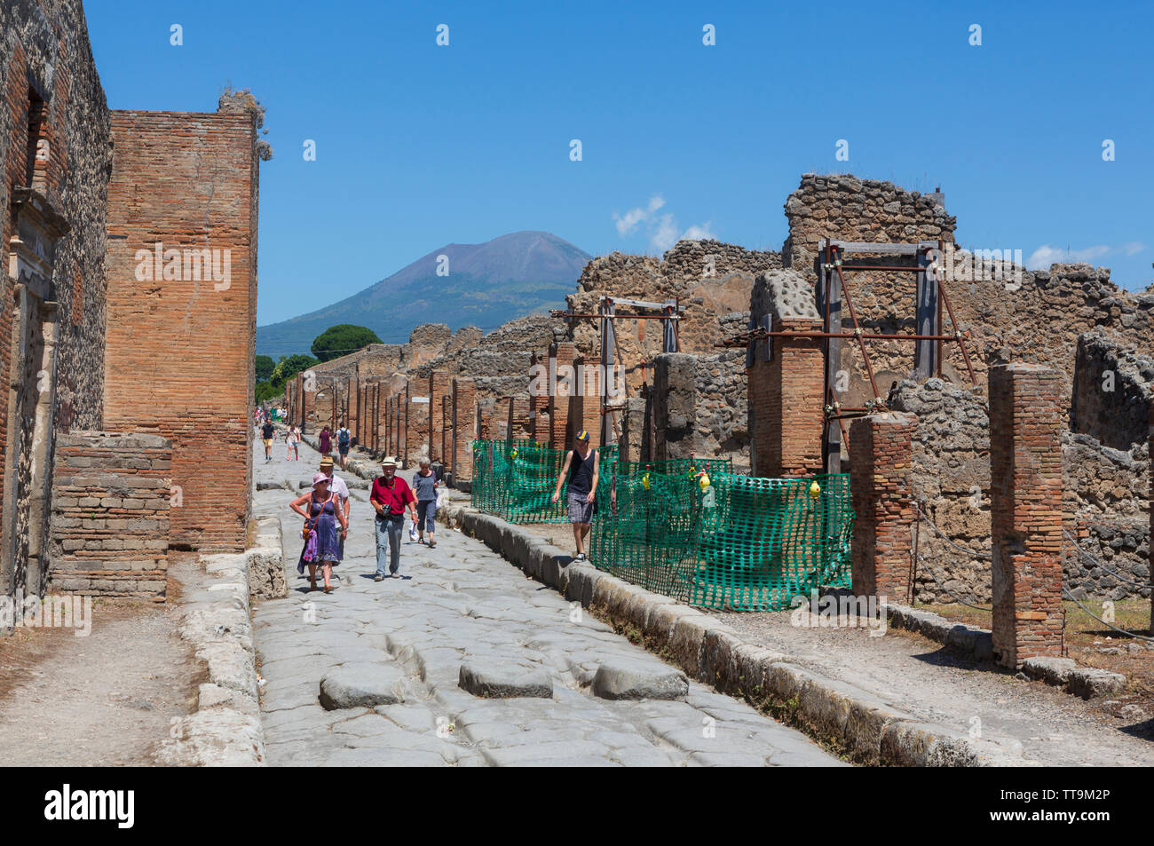 Pompei, antica città romana nei pressi di Napoli moderno nella regione Campania Italia che è stata sepolta sotto 4 a 6 m di ceneri vulcaniche e pomice in er Foto Stock