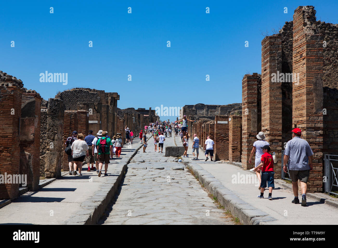 Pompei, antica città romana nei pressi di Napoli moderno nella regione Campania Italia che è stata sepolta sotto 4 a 6 m di ceneri vulcaniche e pomice in er Foto Stock