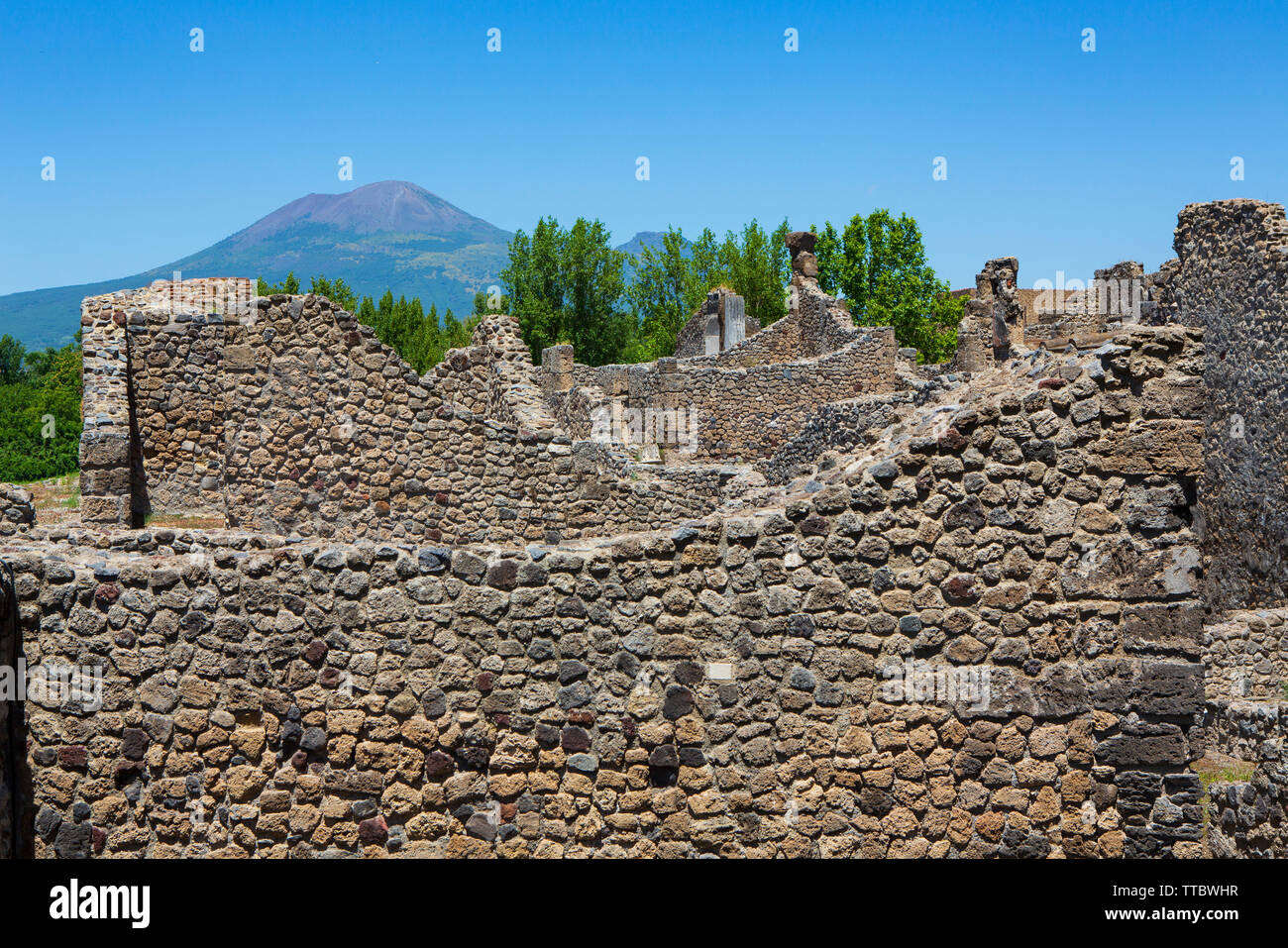 Pompei, antica città romana nei pressi di Napoli moderno nella regione Campania Italia che è stata sepolta sotto 4 a 6 m di ceneri vulcaniche e pomice in er Foto Stock