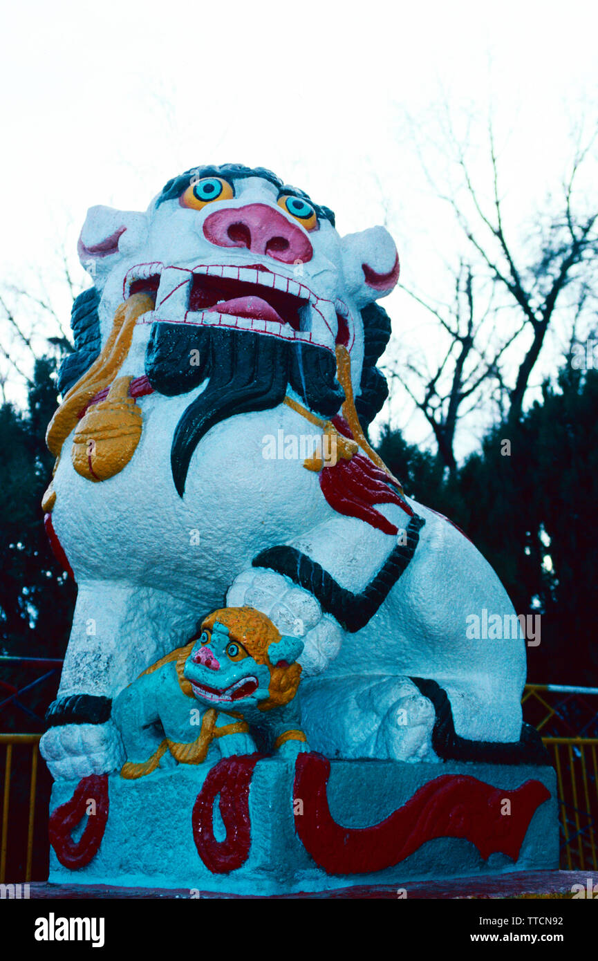 Neve leone,Norbulingka Palace,Lhasa,Tibet Foto Stock