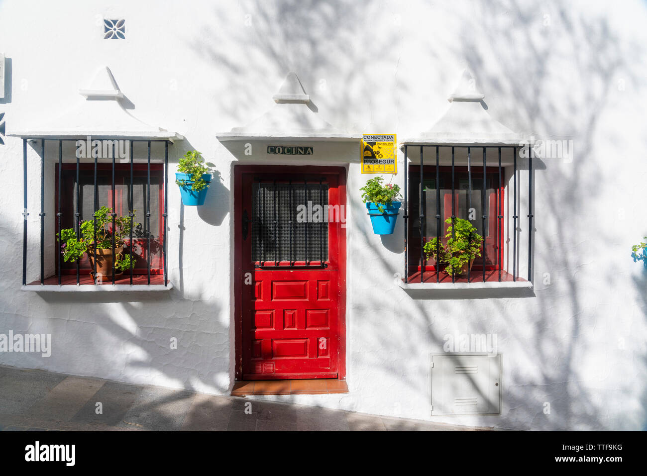 Facciata di una casa presso il villaggio di Mijas in inverno Foto Stock