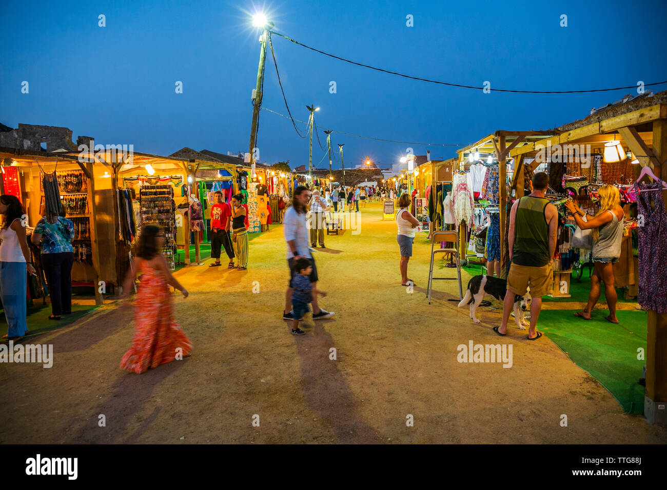 Mercato hippy. Zahara de los Atunes. Costa de la Luz. La provincia di Cadiz Cadice. Andalusia. Andalusia. Spagna. Foto Stock