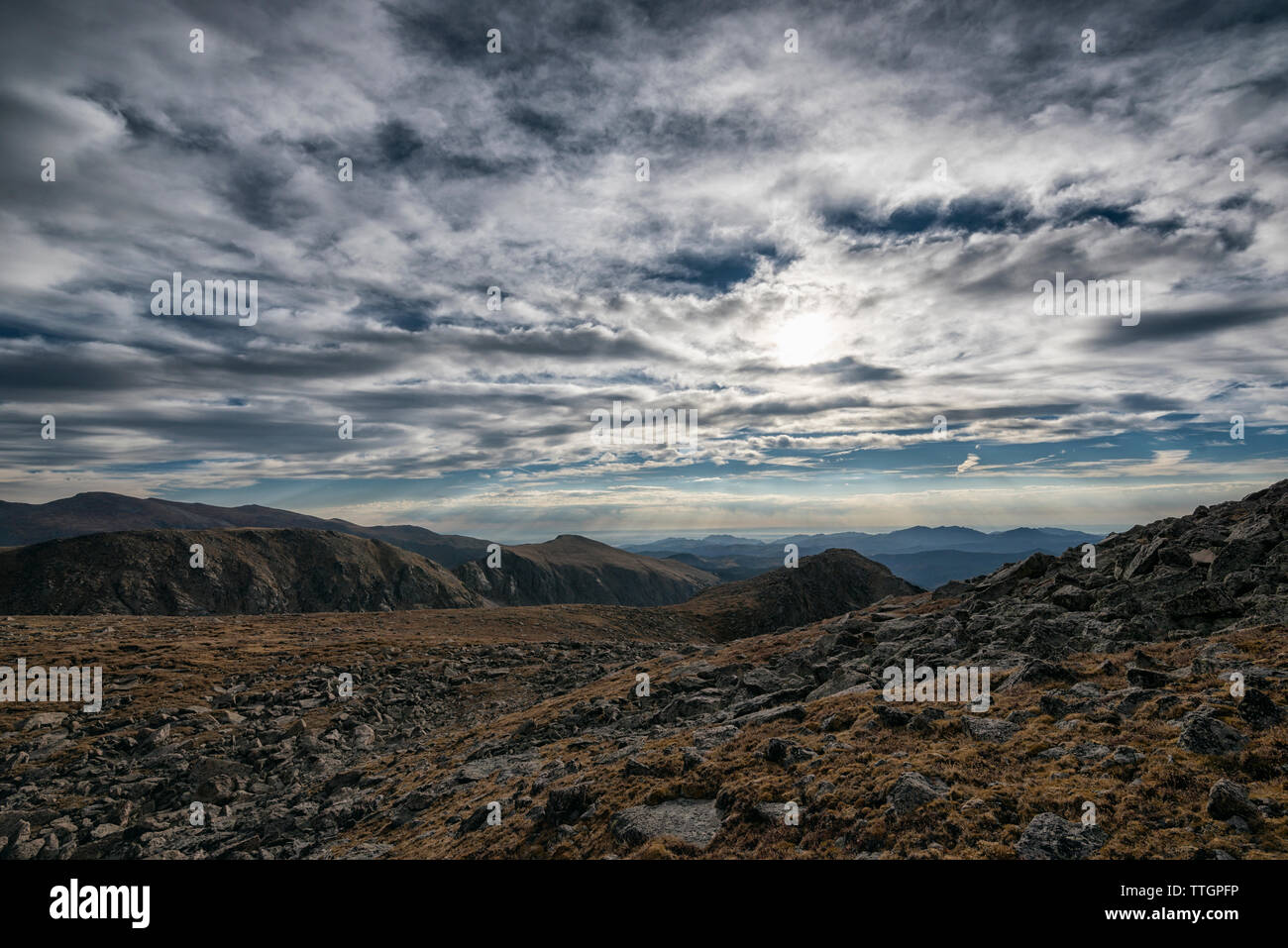 Tundra alpina nei picchi indiano deserto Foto Stock