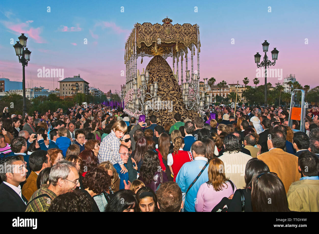 La Settimana Santa. La Fraternità di La O (vergine o). Siviglia. Regione dell'Andalusia. Spagna. Europa Foto Stock