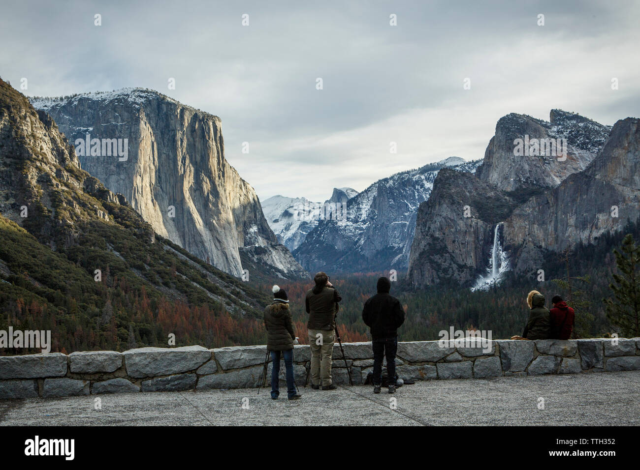 Fotografi a vista di tunnel nel Parco Nazionale di Yosemite Foto Stock