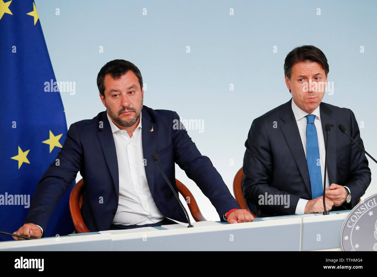 Italia, Roma, 11 Giugno 2019 : Italiano il Ministro degli Interni e vice primo ministro Matteo Salvini, Primo Ministro italiano Giuseppe Conte durante un pre Foto Stock