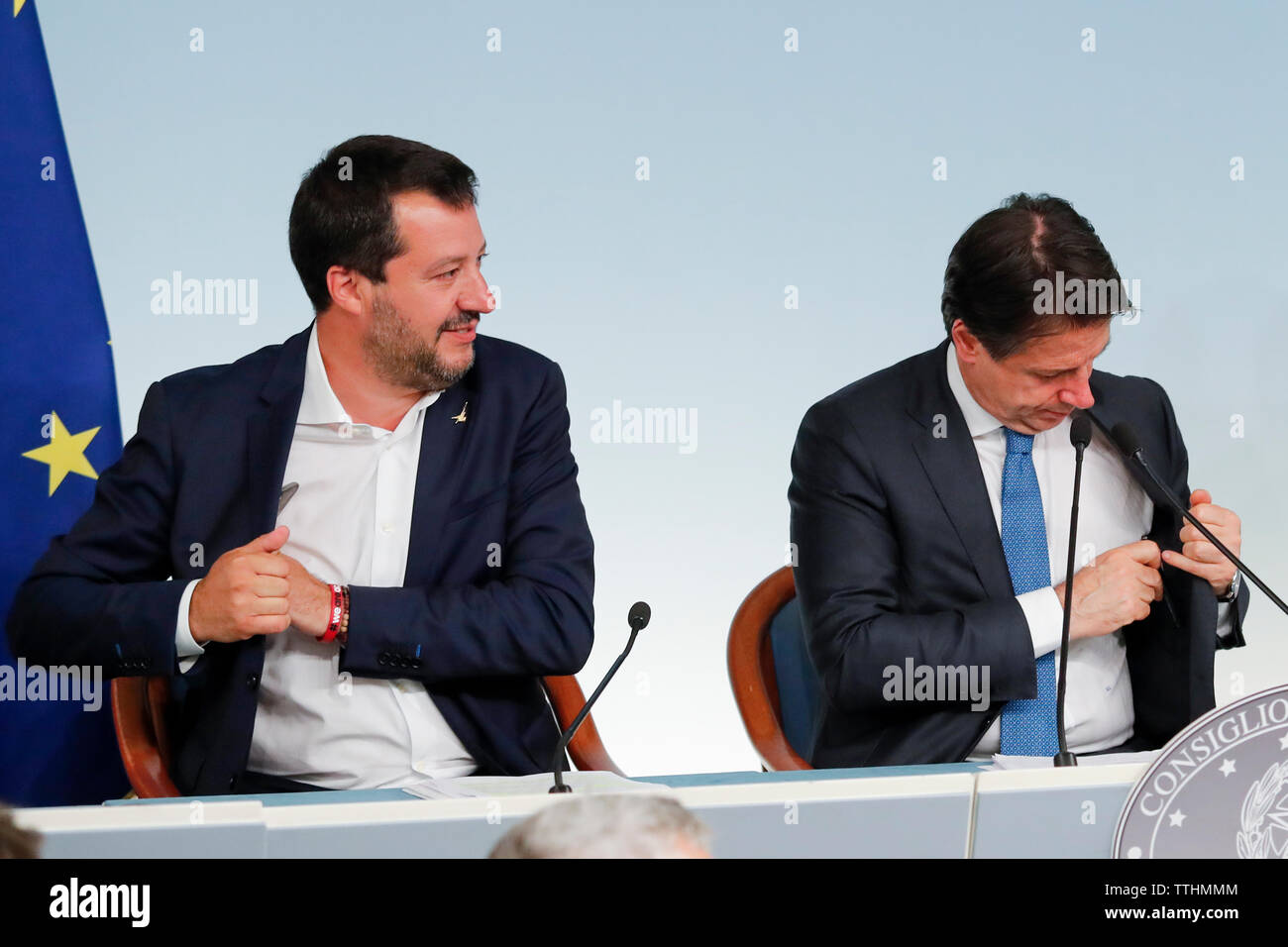 Italia, Roma, 11 Giugno 2019 : Italiano il Ministro degli Interni e vice primo ministro Matteo Salvini, Primo Ministro italiano Giuseppe Conte durante un pre Foto Stock