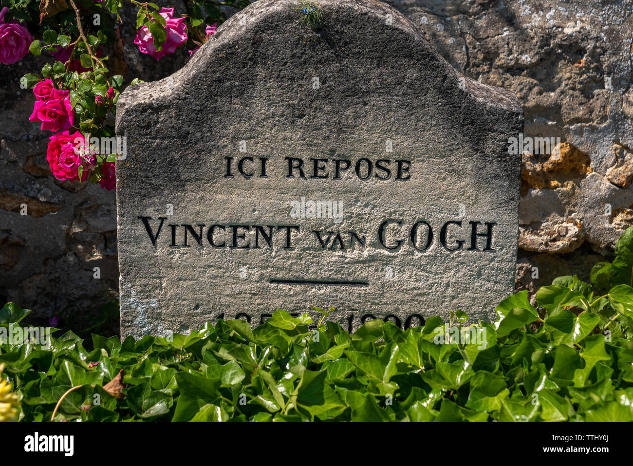 La tomba di Vincent Van Gogh presso il cimitero di Auvers-sur-Oise, Francia Foto Stock