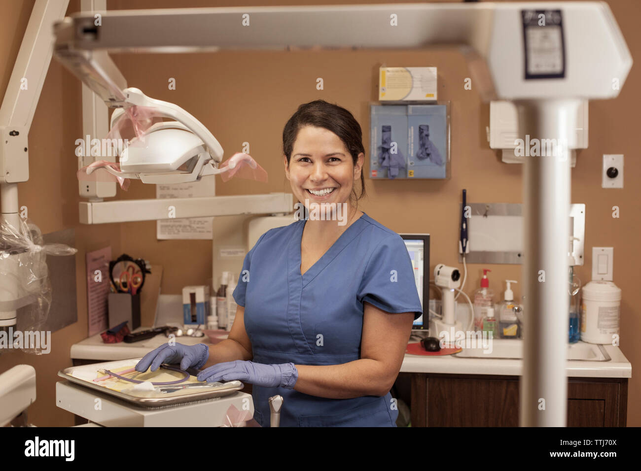 Ritratto di medico dentista office Foto Stock