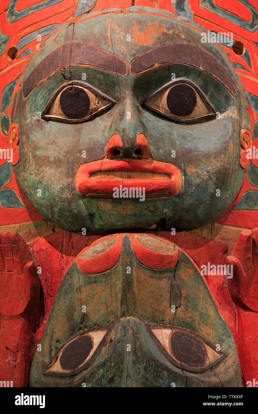 Il Totem Pole, Wrangel Museum, Alaska, STATI UNITI D'AMERICA Foto Stock