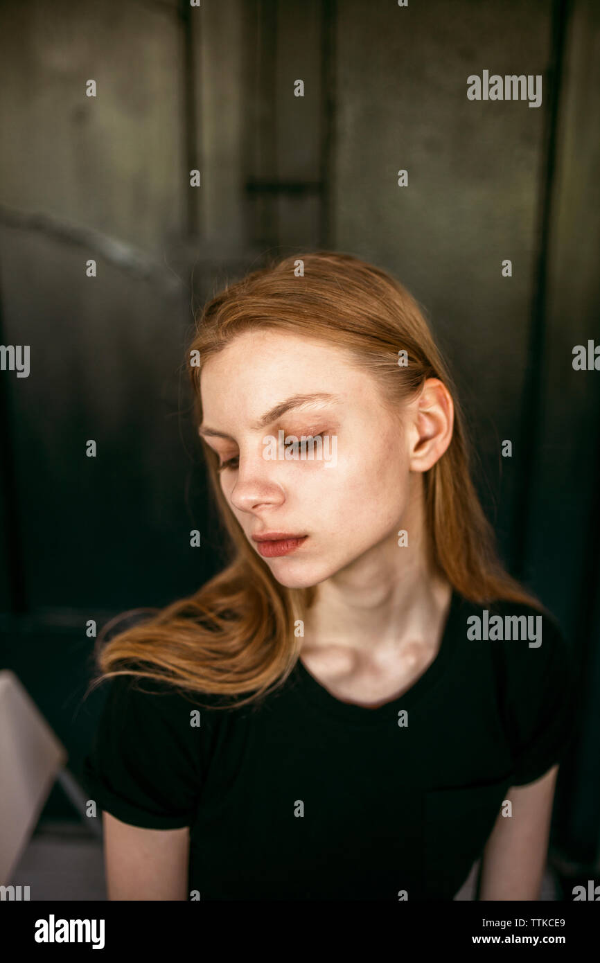 Malinconici donna close up Foto Stock