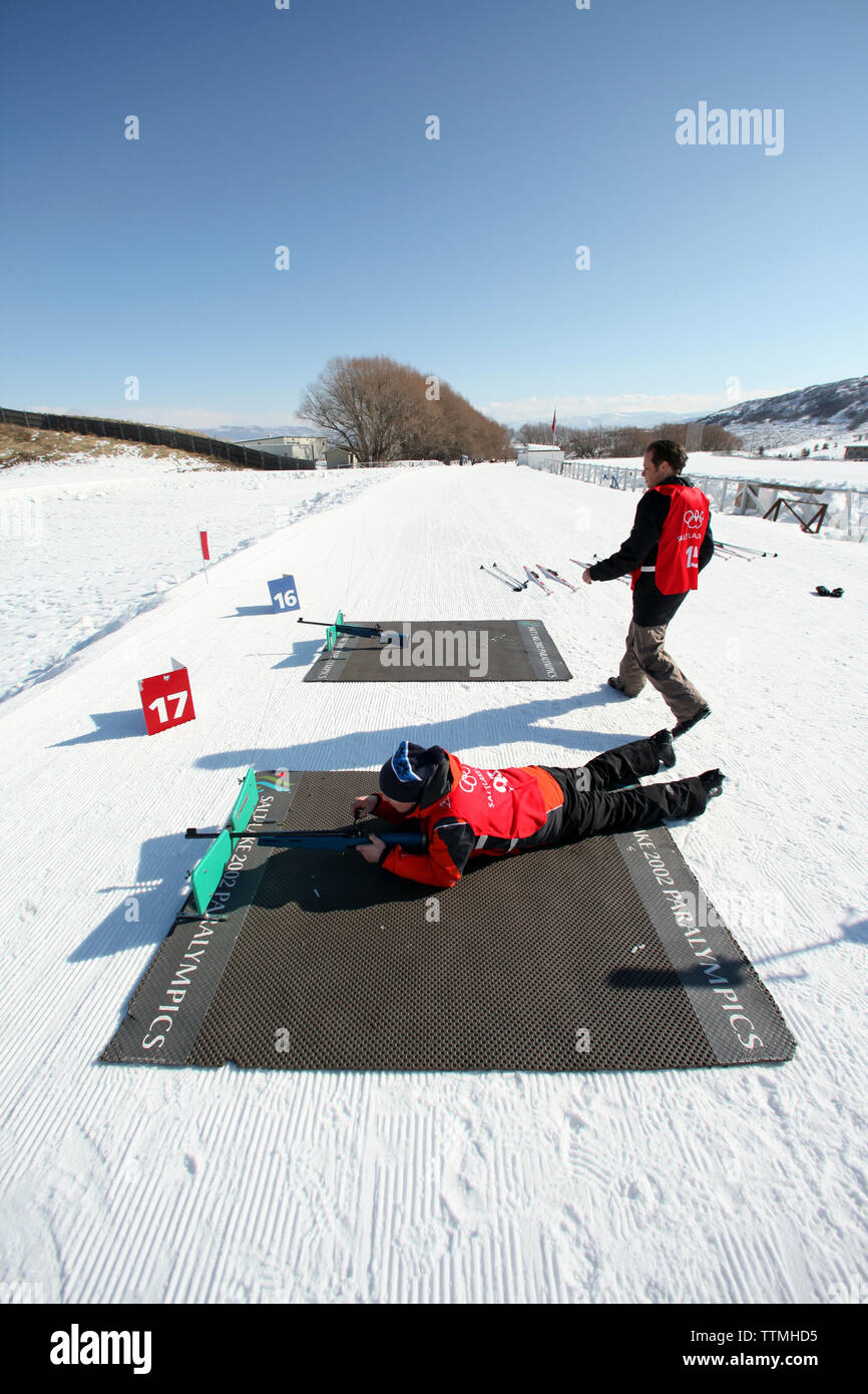 Stati Uniti d'America, Utah, Midway, soldato cava, imparare a gare di Biathlon, obiettivi di ripresa Foto Stock