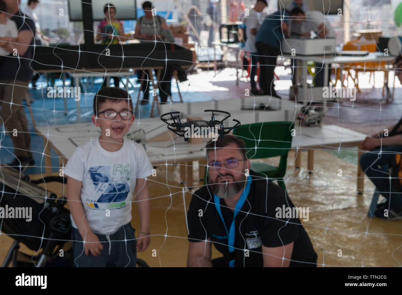 L'Aquila, Italia: Futura L'Aquila, l'ultimo stadio della futura, una manifestazione itinerante promossa dal Ministero dell'Istruzione Università e Ricerca Foto Stock