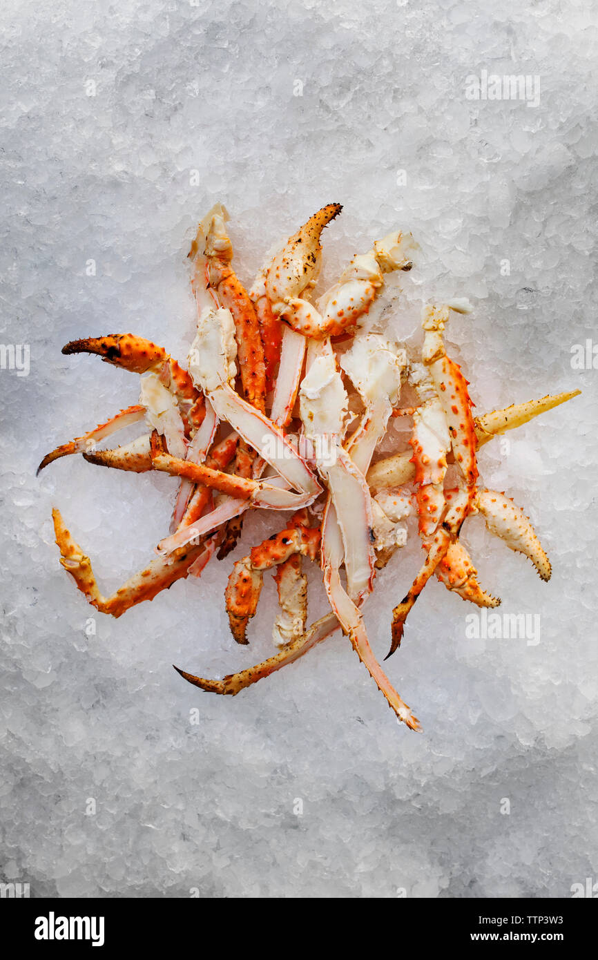 Vista aerea del Alaskan king crab gambe su ghiaccio Foto Stock