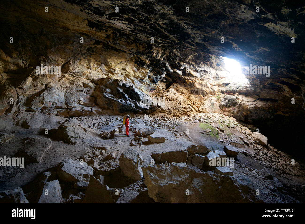 Spelunker in Cat Grotta, Spagna. Foto Stock