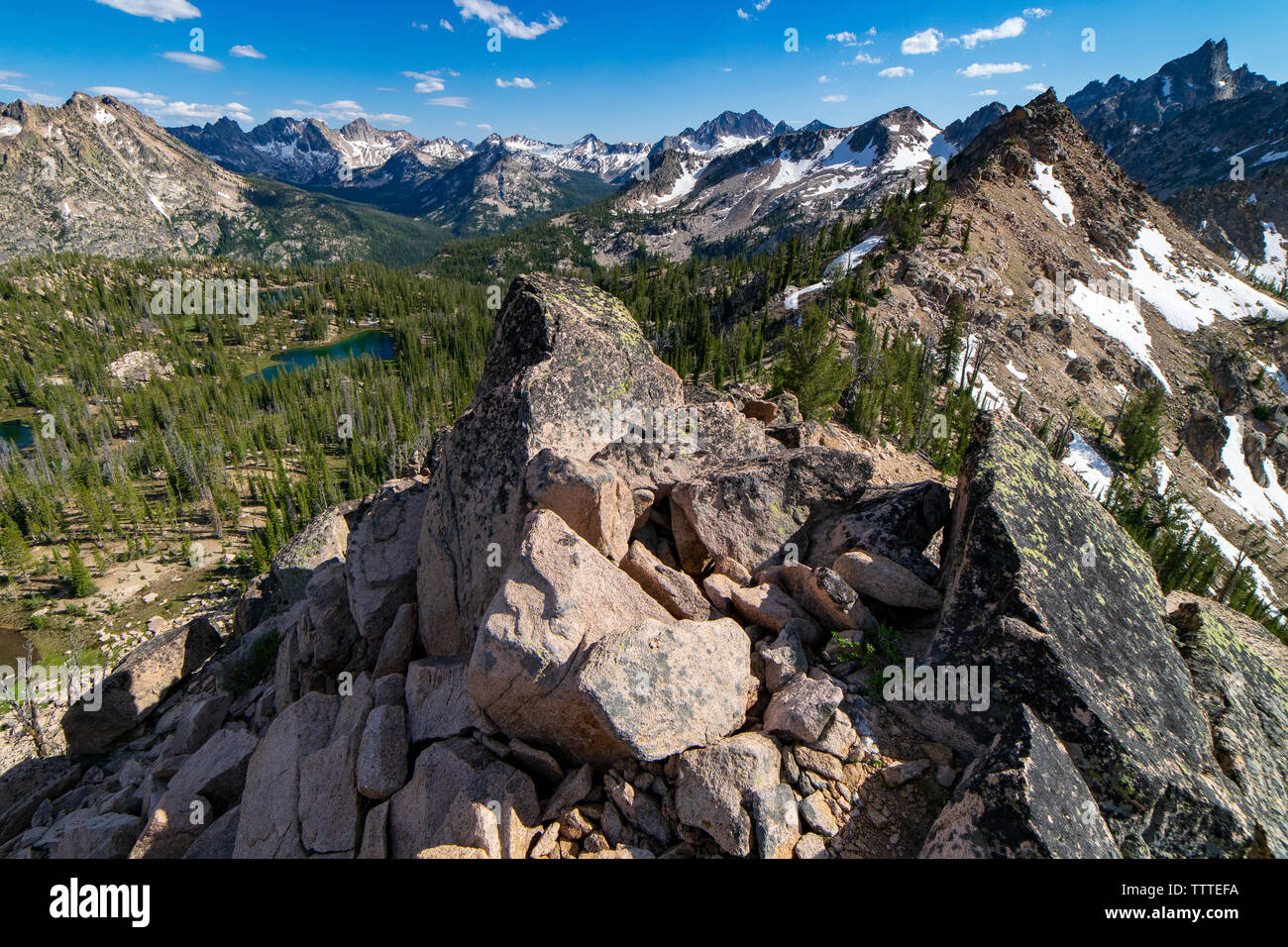 Ridge top mountain view del deserto a dente di sega Foto Stock