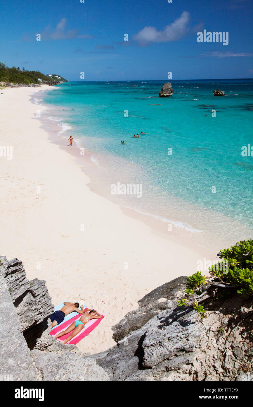 BERMUDA. Rocce e spiagge a Warwick Long Bay. Foto Stock