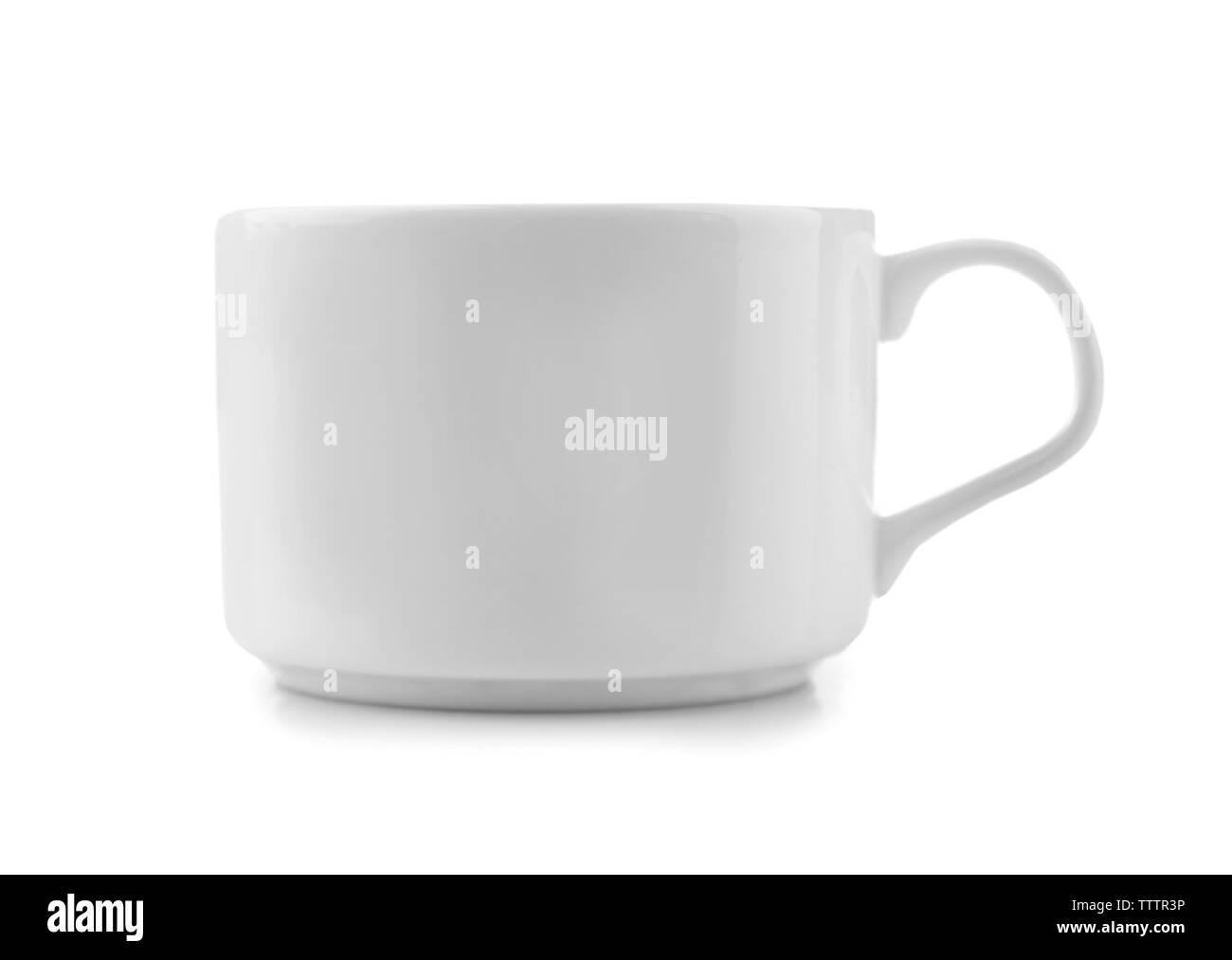 Tazza di caffè fresco su sfondo bianco Foto Stock Tazza di caffè fresco su sfondo bianco Foto Stock