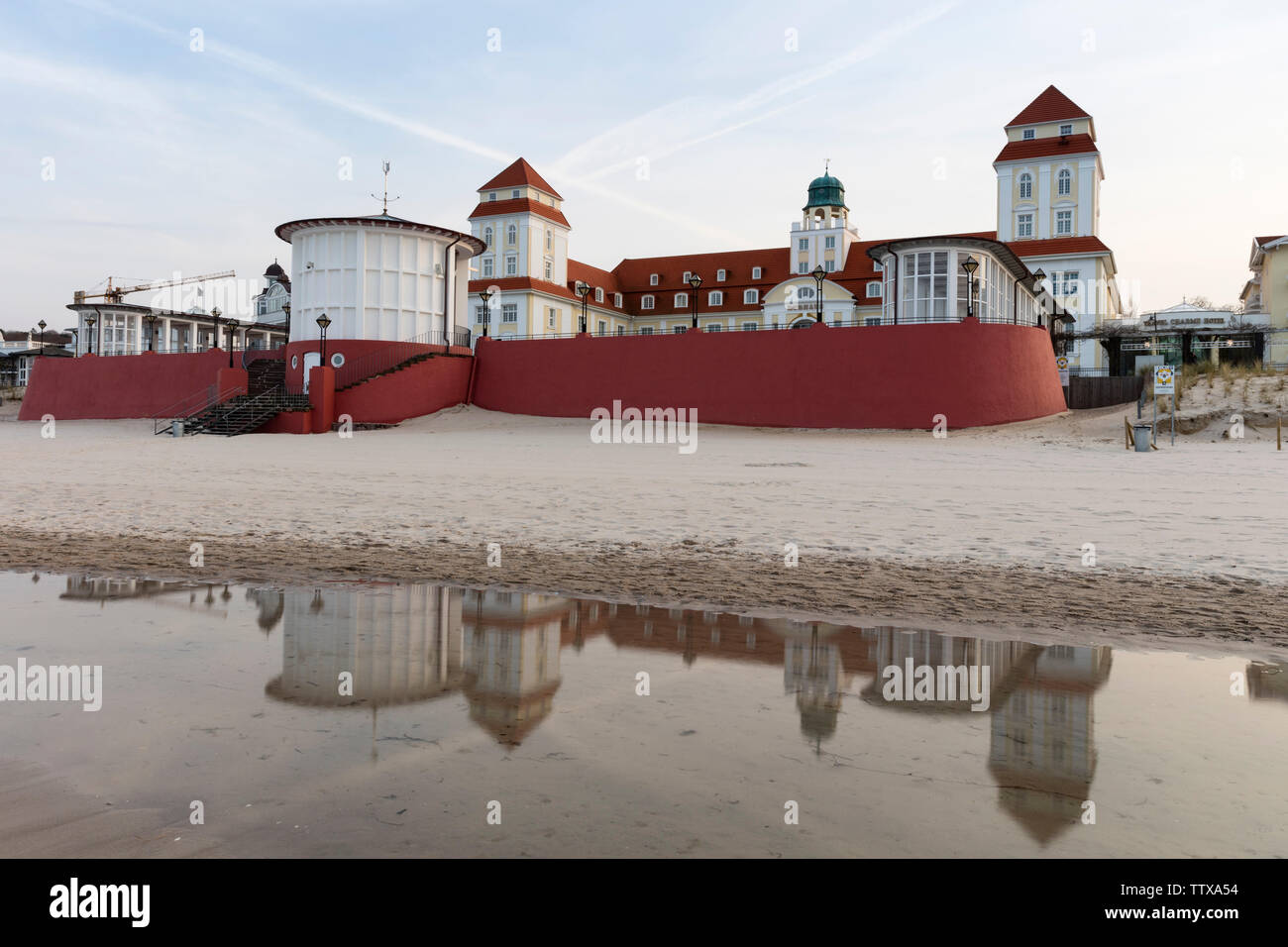 Spa hotel e resort del Mar Baltico Binz, isola di Rügen, Meclemburgo-Pomerania Occidentale, Germania, Europa Foto Stock