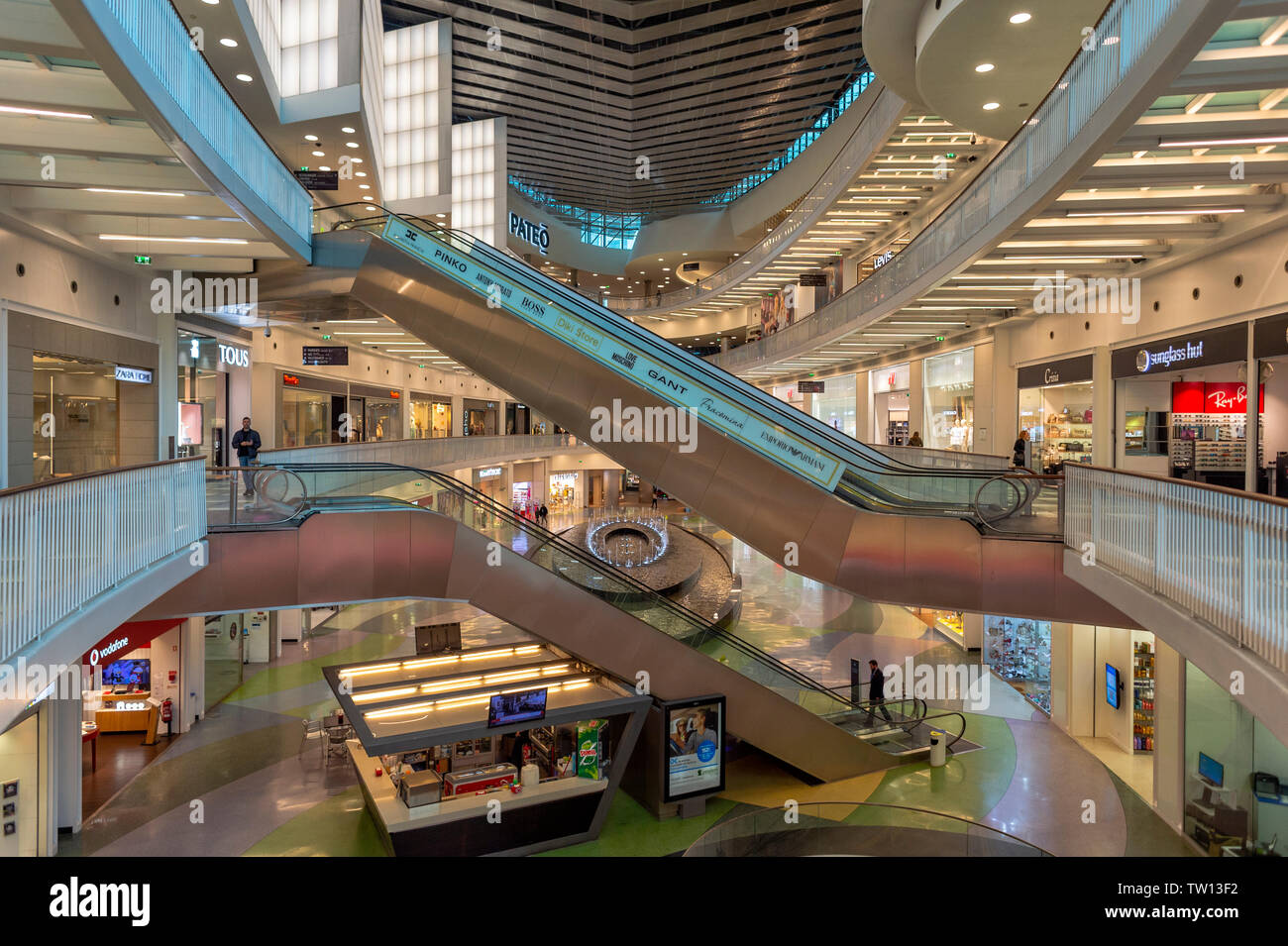 Alameda Mall Shopping a Porto, Portogallo. Foto Stock