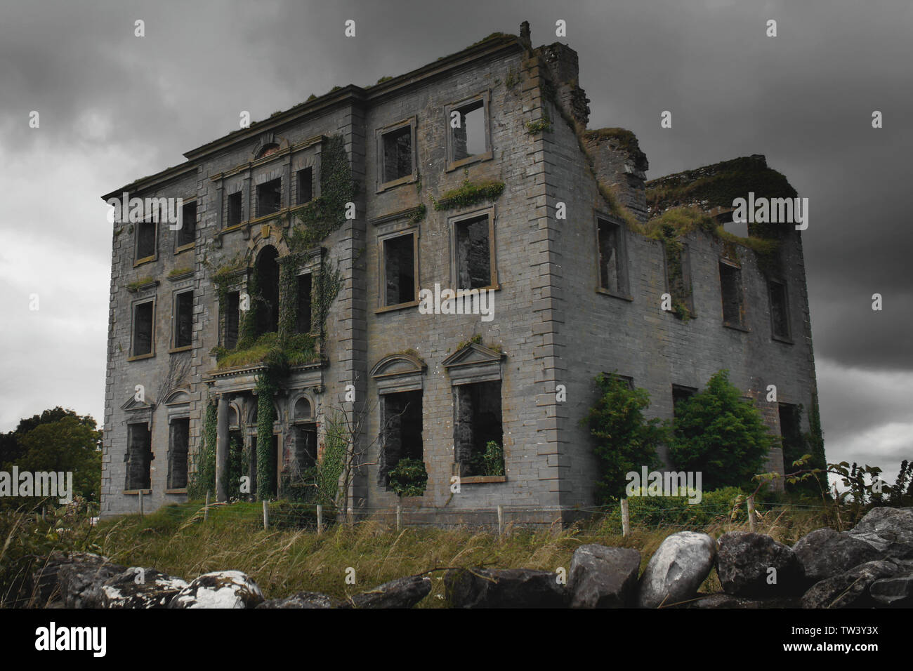 Vecchio irish house rovina sulla campagna Foto Stock